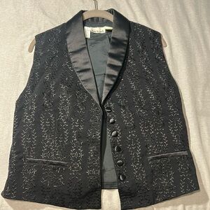 Anne Klein Black Vest with Impeccable Tailoring